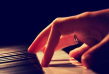 华体会体育：11中9！杜兰特：吉莱斯皮表现非常出色 这能让他建立更多信心.